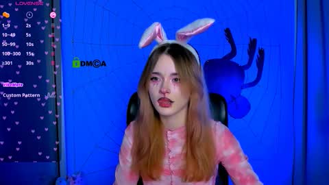 Snapshot of liana_kisses chatting on 10/21/25, 07:47 Little Liana online show from 10/21/25, 07:47