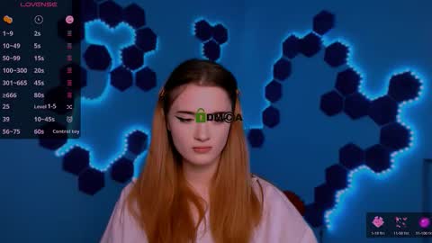 Snapshot of liana_kisses chatting on 11/25/25, 09:04 Little Liana online show from 11/25/25, 09:04