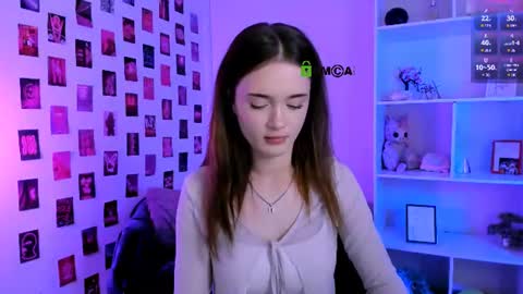 Little Liana  online show from 07/05/26, 07:43