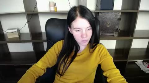 Liana online show from 01/18/25, 11:54