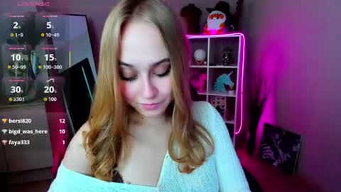 Snapshot of lianabright chatting on 06/14/26, 02:24 Liana online show from 06/14/26, 02:24