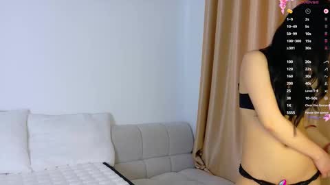 Snapshot of lianaughtybaker chatting on 03/15/26, 02:06 Lia online show from 03/15/26, 02:06