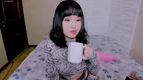 Liana online show from 11/08/25, 11:43