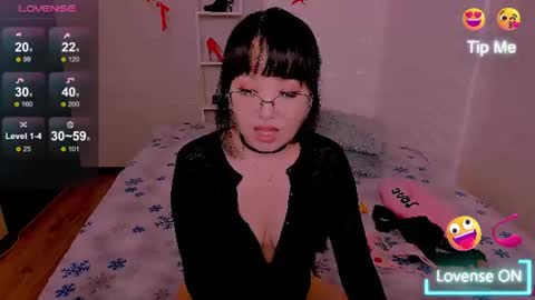 Liana online show from 06/13/26, 12:52