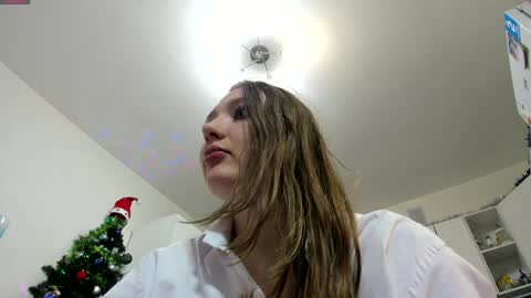 Kate online show from 01/05/25, 11:01