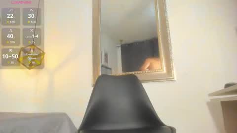 Snapshot of lianfox_ chatting on 09/19/25, 12:28 lianfox_ online show from 09/19/25, 12:28