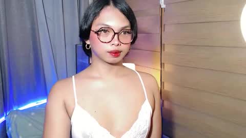 CALL ME LIANNA online show from 02/25/26, 05:11