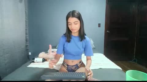 LiaOrtiz online show from 01/24/25, 11:12