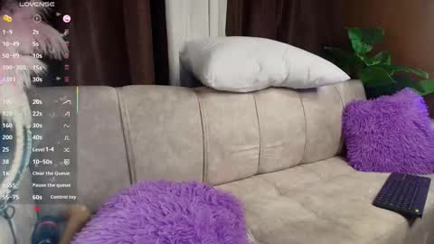 LIA online show from 11/04/25, 07:18