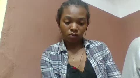 liaraisha online show from 07/25/26, 03:42