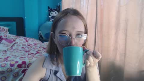 Lia Roberts online show from 02/28/25, 11:58