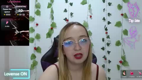 Lia Roberts online show from 02/13/26, 02:40