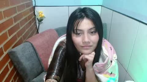 Liarouse04 online show from 07/28/26, 03:02