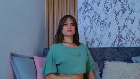 Snapshot of liaruso chatting on 10/07/25, 10:29 liaross online show from 10/07/25, 10:29