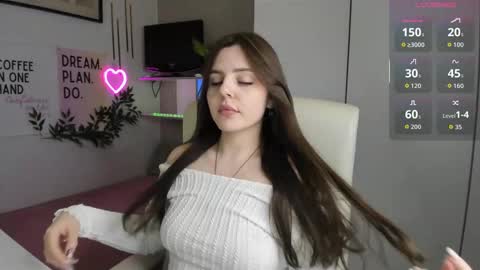 Lia online show from 10/19/25, 01:45