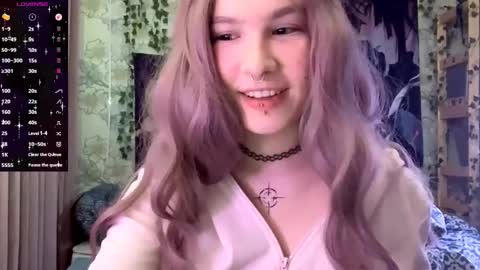 Lola online show from 09/26/25, 07:07