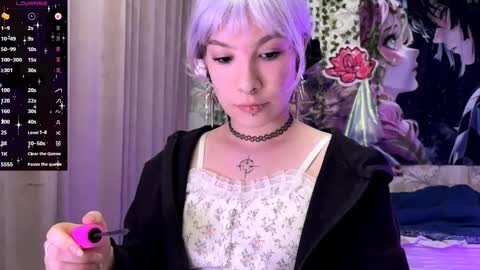 Lola online show from 10/02/25, 07:10