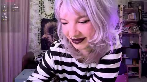 Lola online show from 10/09/25, 07:34