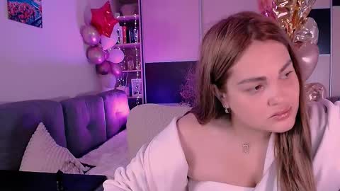 Snapshot of libra_mia chatting on 10/26/25, 04:40 libra_mia online show from 10/26/25, 04:40