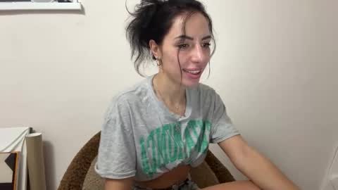 libre_queen online show from 10/23/25, 04:17