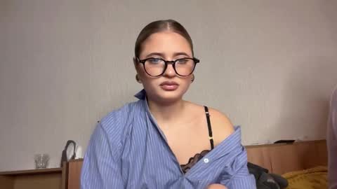 librelover online show from 11/25/25, 01:00