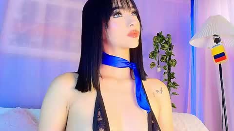 Valentina Hall online show from 07/11/26, 11:57