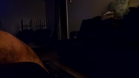 Snapshot of licfeetoesuc chatting on 09/24/25, 09:34 Spun H Drive online show from 09/24/25, 09:34