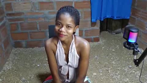 Snapshot of liciiacute chatting on 12/04/25, 10:51 lucia online show from 12/04/25, 10:51