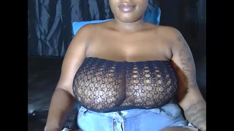 lickabletash98 online show from 01/01/25, 04:07