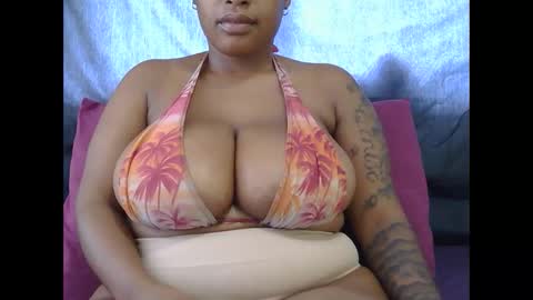 lickabletash98 online show from 01/23/25, 12:09
