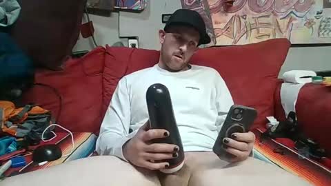 Snapshot of lickitb4istick chatting on 09/09/25, 06:40 IM A BAD DAWGY WOOF WOOF online show from 09/09/25, 06:40