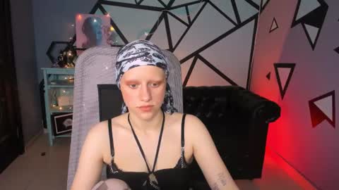 Hey My name is Lida online show from 07/07/26, 09:13