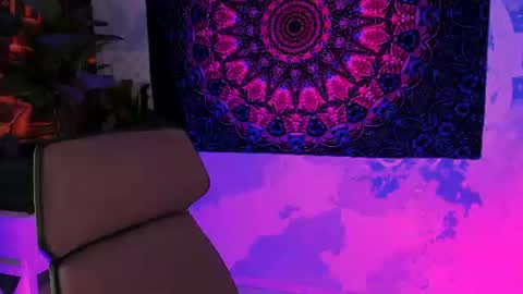 Hey My name is Lida online show from 07/19/26, 10:08