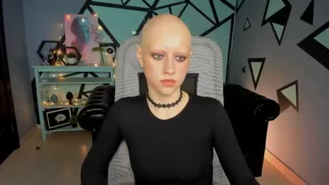 Hey My name is Lida online show from 07/28/26, 09:37