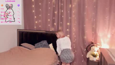 Ann online show from 10/13/25, 07:14