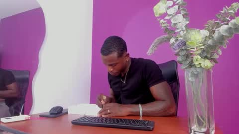 lievelinng online show from 09/19/25, 12:17