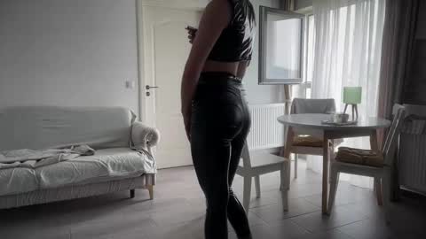 SofieXxxDoll online show from 06/02/26, 11:34