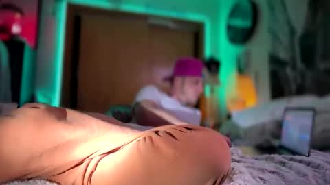 Jordan  Mitchell online show from 11/07/25, 09:31