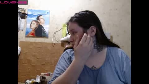 light_lunaa online show from 12/05/24, 11:38