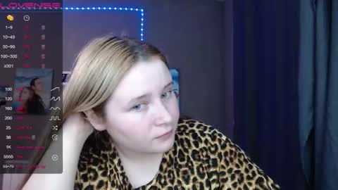 light_lunaa online show from 11/20/25, 02:50