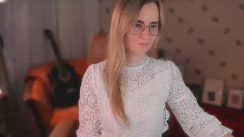Snapshot of light_the_spark chatting on 07/09/26, 11:36 light_the_spark online show from 07/09/26, 11:36