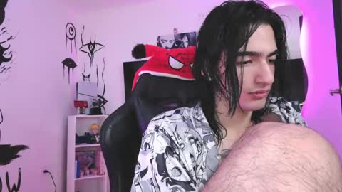 Ezio online show from 12/19/25, 04:19