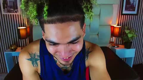 Lihan online show from 11/20/25, 03:34