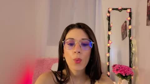 liiaa online show from 06/05/26, 01:28