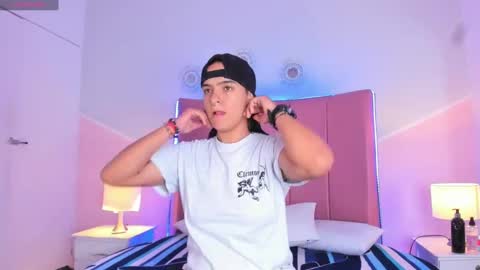 Snapshot of liiam_smith_ chatting on 09/21/25, 12:40 liiam_smith_ online show from 09/21/25, 12:40