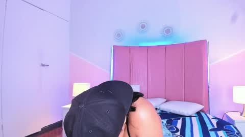 Snapshot of liiam_smith_ chatting on 09/22/25, 12:29 liiam_smith_ online show from 09/22/25, 12:29