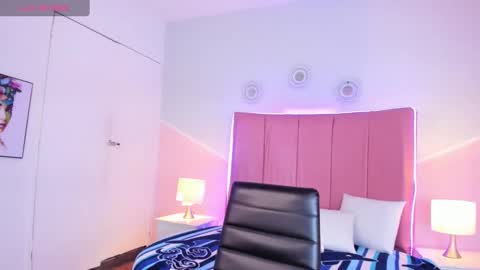 Snapshot of liiam_smith_ chatting on 10/14/25, 12:50 liiam_smith_ online show from 10/14/25, 12:50