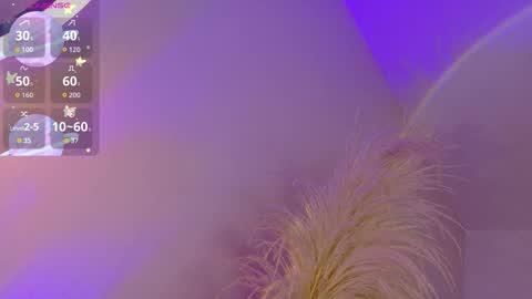 Snapshot of liiamluna chatting on 12/15/25, 09:13 Liiam Luna online show from 12/15/25, 09:13