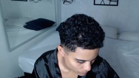 Liam thompson online show from 03/11/25, 02:18