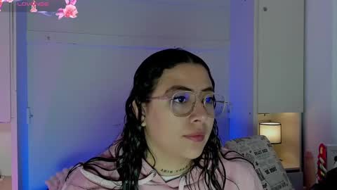 Snapshot of liiavega chatting on 03/06/25, 11:36 online show from 03/06/25, 11:36